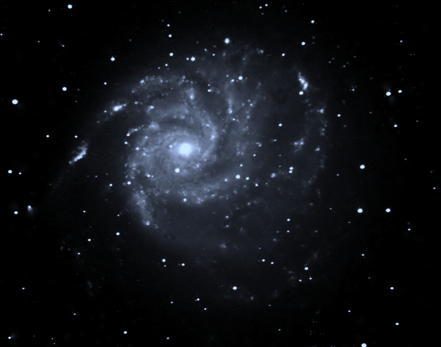 M101 Mewlon 300 Atik 11000